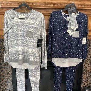 2 pair of women’s Cuddl Duds pajamas. New w/tags.